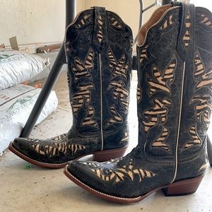 Johnny Ringo Leopard Inlay Boots